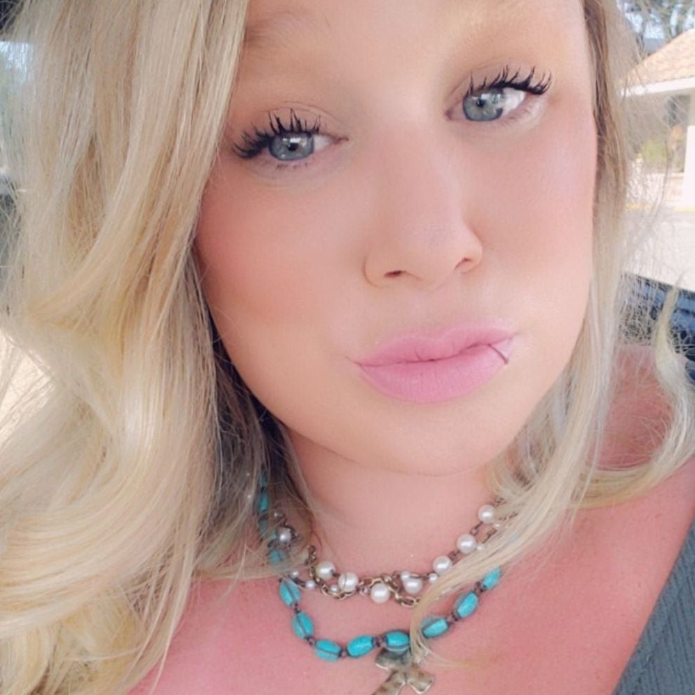 Meet your Posher, Lindsey